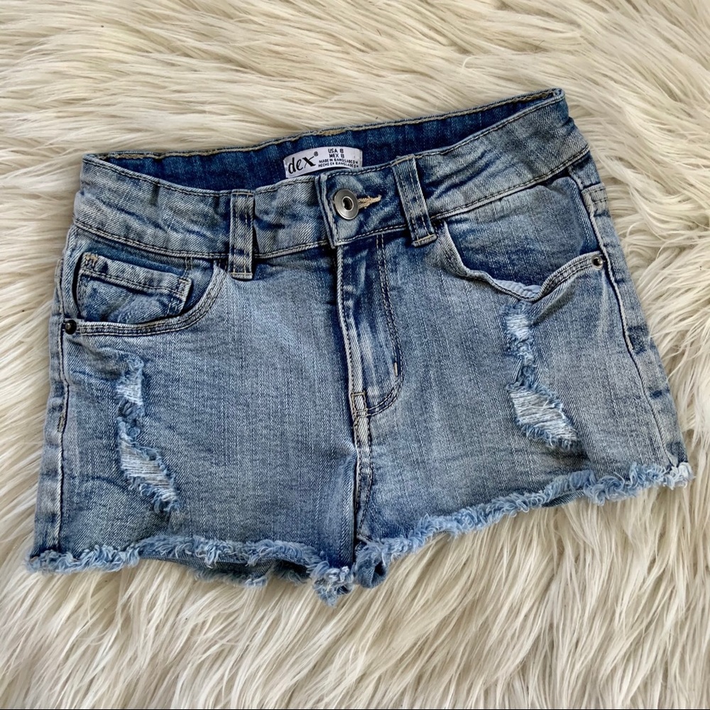 Dex distressed Jean shorts / Size 8